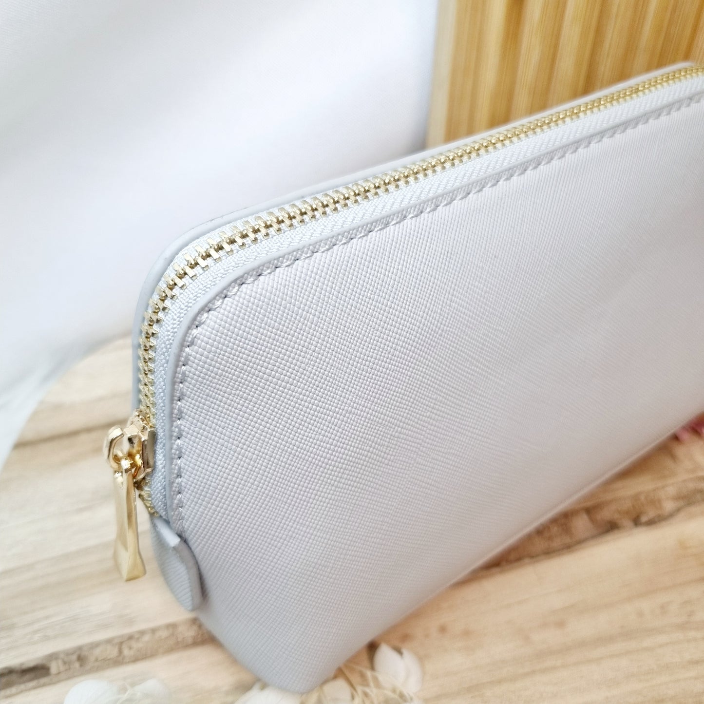 Personalisierte Kosmetiktasche aus PU-Leder – Grau