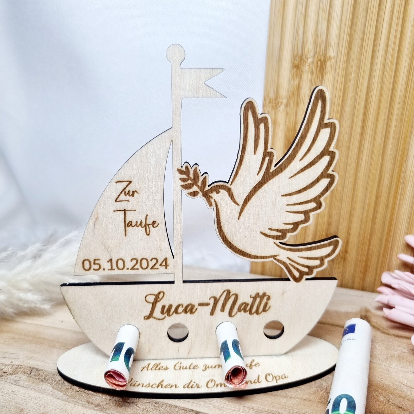 Personalisiertes Geldgeschenk zur Taufe, Kommunion oder Konfirmation– Boot mit Taube