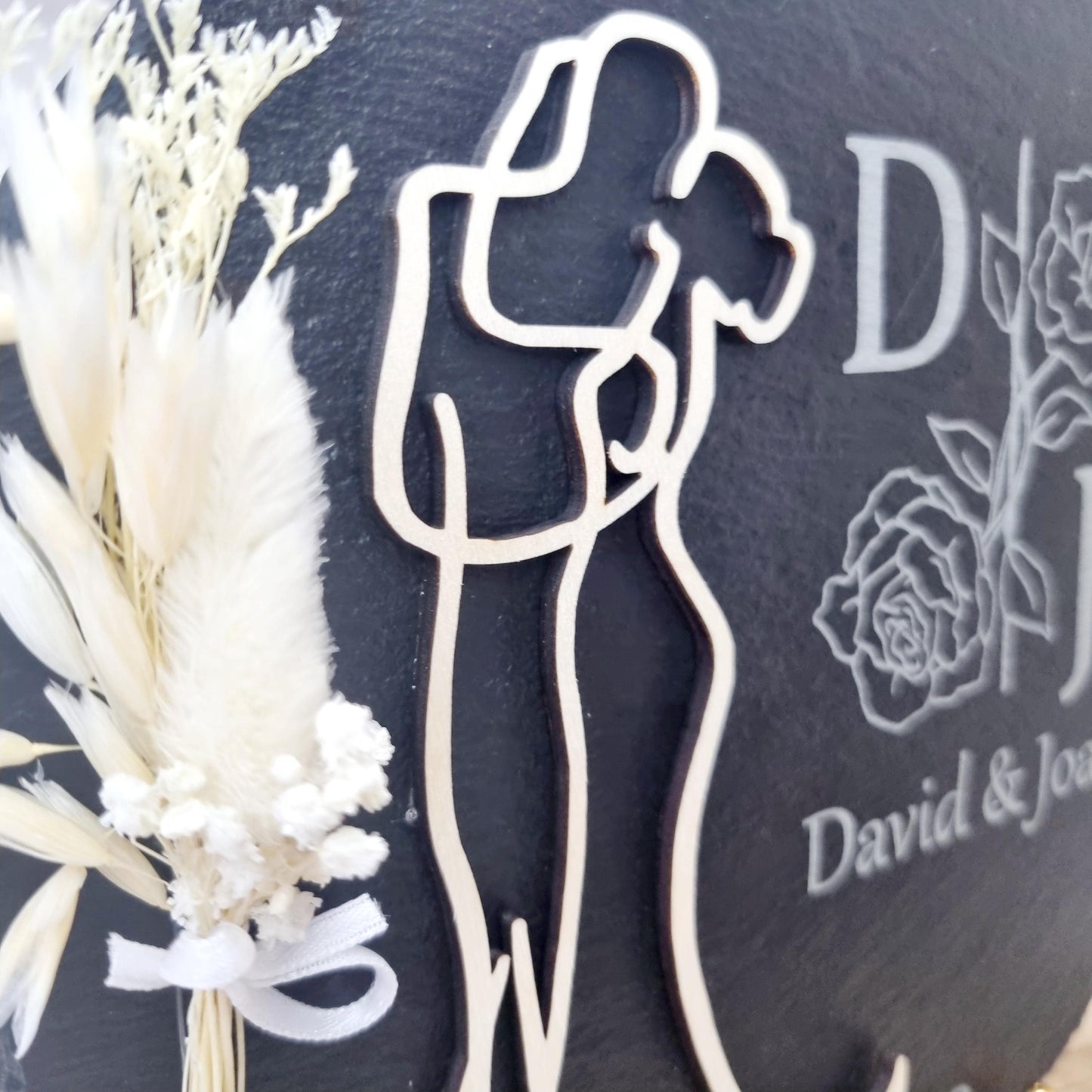 Personalisierte Schieferplatte – Hochzeit Geschenk, Empfangsschild mit Gravur & Trockenblumen