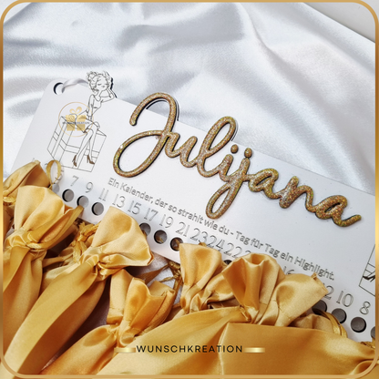 Personalisierter Adventskalender aus Holz – Handgefertigt mit Gravur & Glitzereffekt