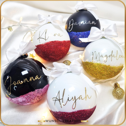 Personalisierte Weihnachtskugel Glas mit Glitzer (Handgefertigt) | Weiß Glanz | 8 cm | Name | Weihnachtsbaumschmuck