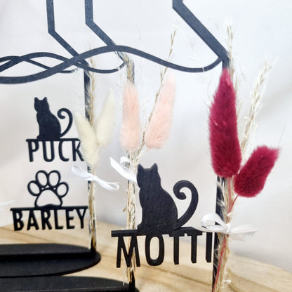 Haus mit Namen in weiß | Personalisiert | Einzugsgeschenk | Türschild | Familie | Hochzeit | Hund | Katze