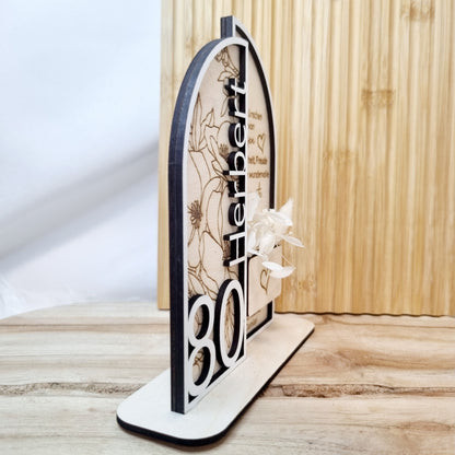 Geschenk zum Geburtstag | Personalisierte Holzdekoration mit Gravur