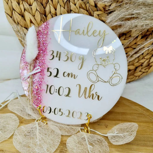 Personalisierte Acryltafel zur Geburt | Mit Motiv und Ständer
