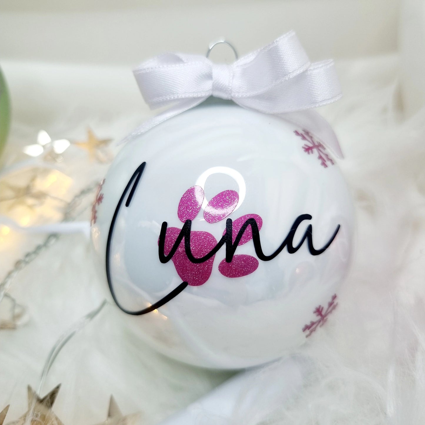 Personalisierte Weihnachtskugeln aus Glas – Glanz | Mit Namen, Herz, Pfote oder Motiv | Christbaumkugel 8 cm