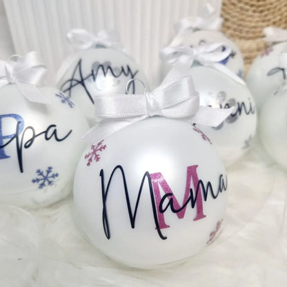 Personalisierte Weihnachtskugeln aus Glas – Matt | Mit Namen, Pfote oder Motiv | Christbaumkugel 8 cm